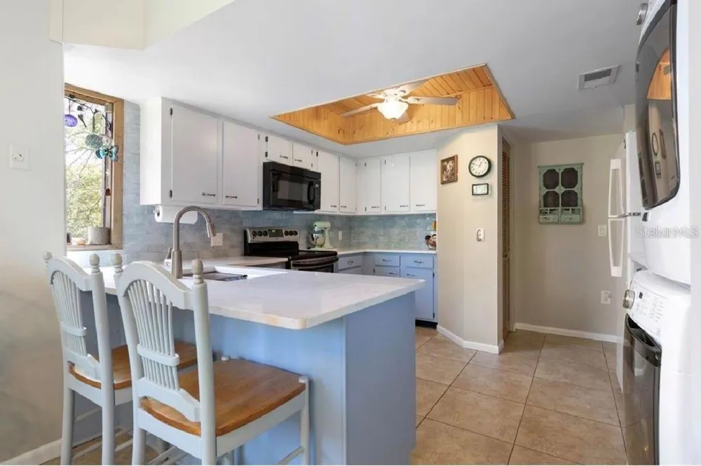 8 FAIRWAYS CIRCLE #8 Palm Coast, FL 32137