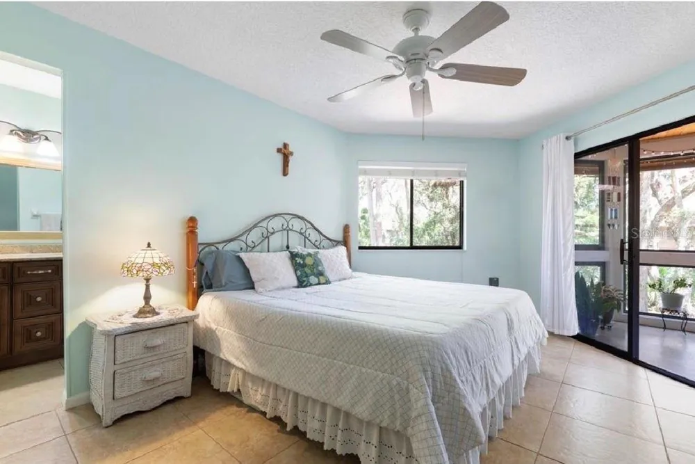 8 FAIRWAYS CIRCLE #8 Palm Coast, FL 32137