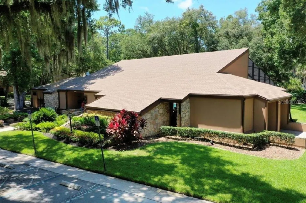 8 FAIRWAYS CIRCLE #8 Palm Coast, FL 32137