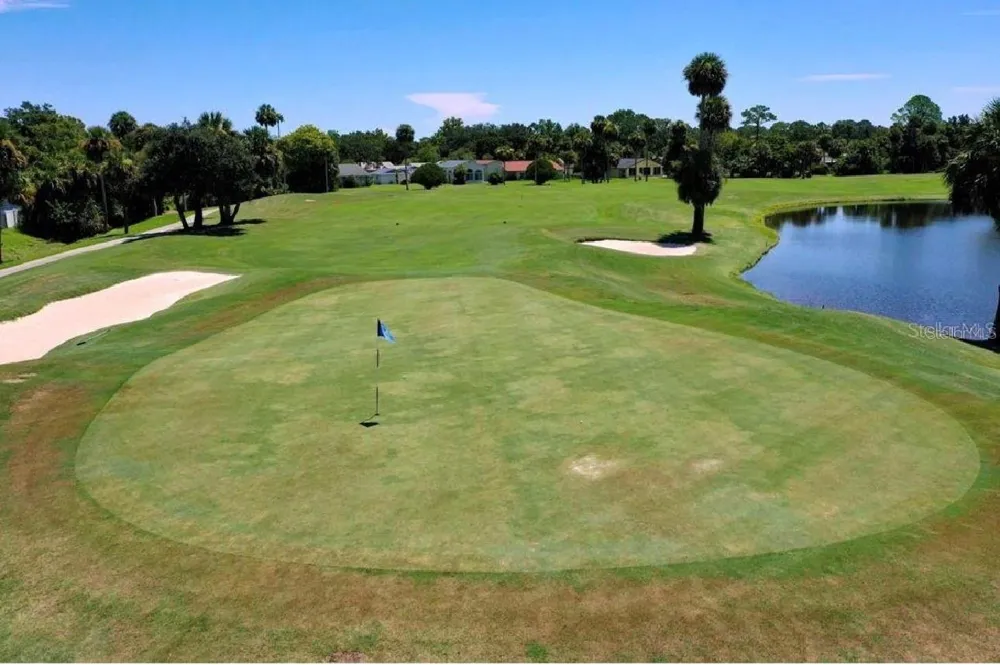 8 FAIRWAYS CIRCLE #8 Palm Coast, FL 32137