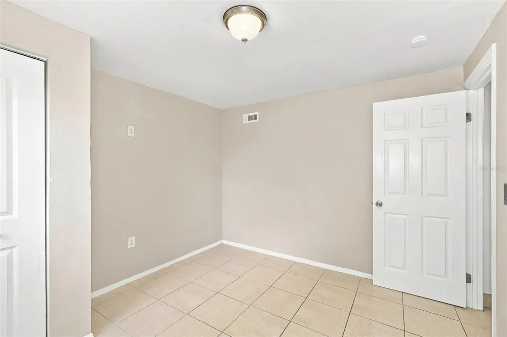 11204 GRANT DRIVE Port Richey, FL 34668