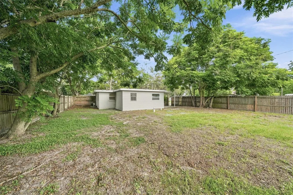 11204 GRANT DRIVE Port Richey, FL 34668