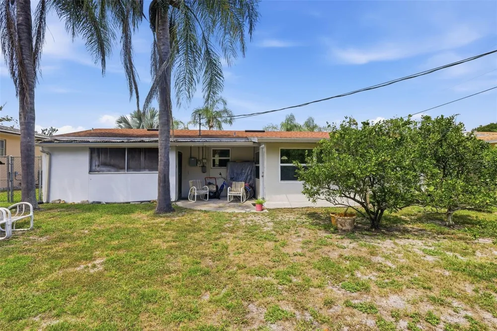 709 HAGER STREET Deltona, FL 32725