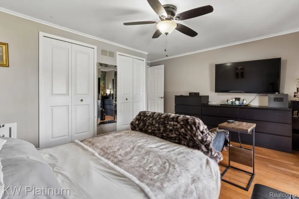 37233 Almont Drive W Sterling Heights City, MI 48310