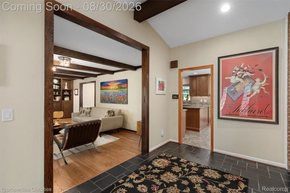 28107 New Bedford Drive Farmington Hills City, MI 48334
