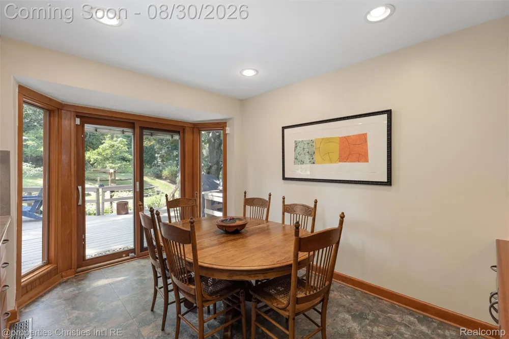 28107 New Bedford Drive Farmington Hills City, MI 48334