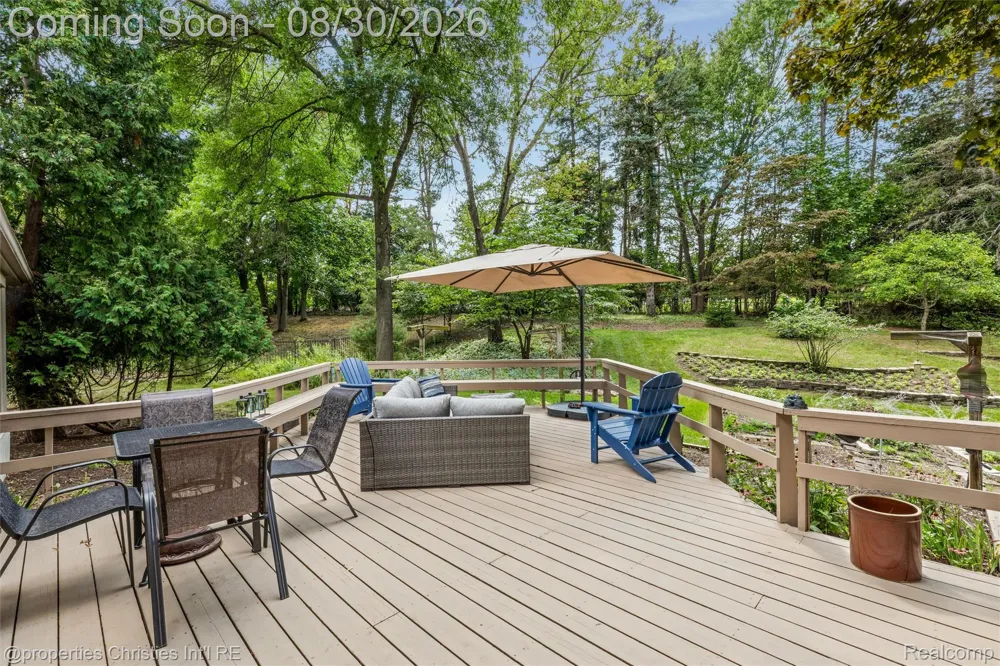 28107 New Bedford Drive Farmington Hills City, MI 48334
