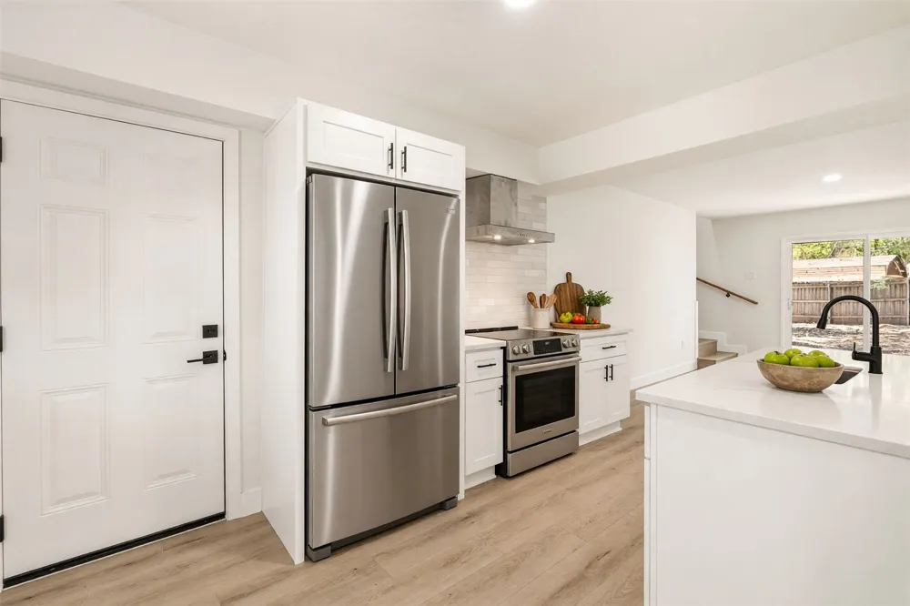 903 Potomac Path Austin, TX 78753
