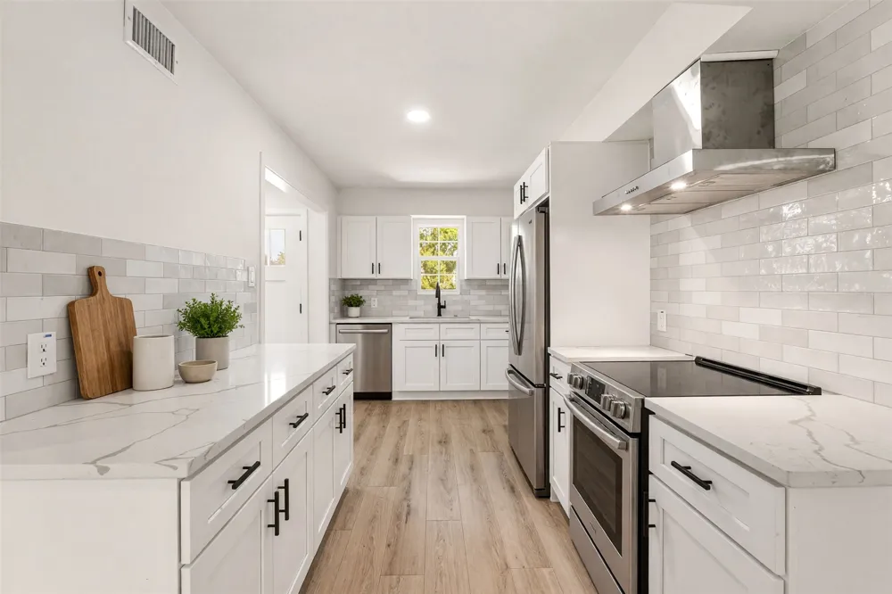 903 Potomac Path Austin, TX 78753