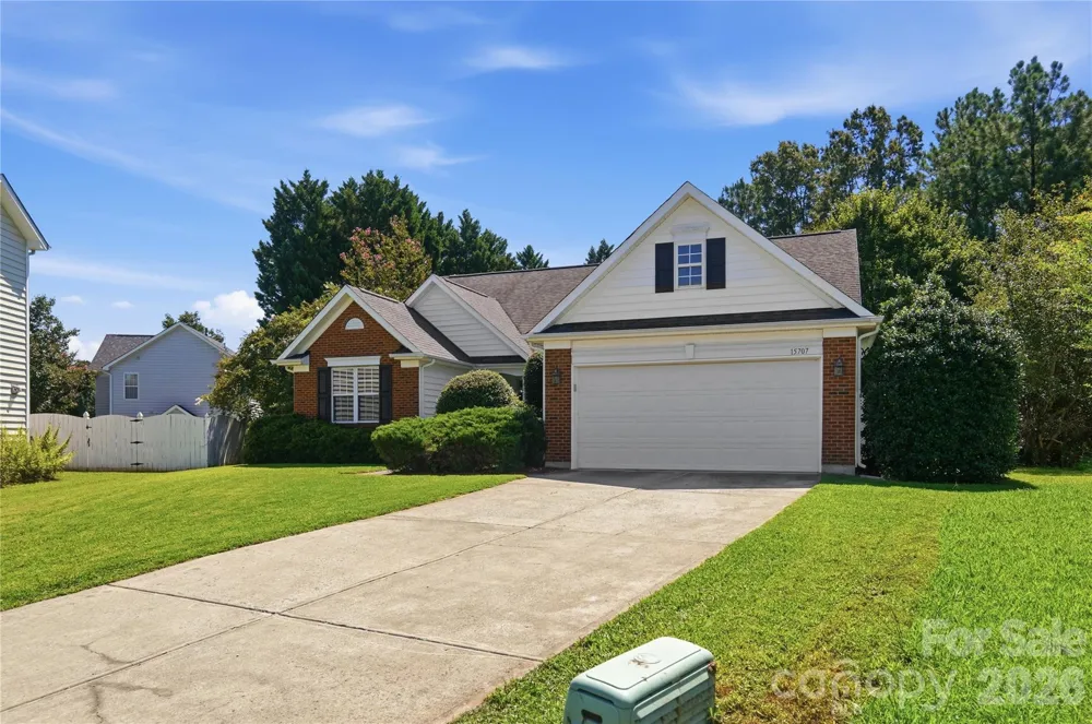 15707 Corsair Court Charlotte, NC 28278