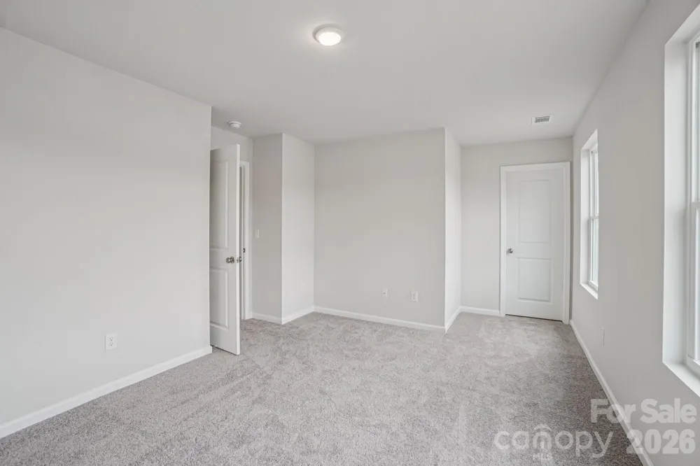 547 Tomlin Trail Spartanburg, SC 29301