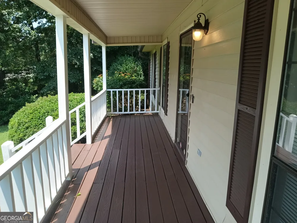 158 Stokes DR Stockbridge, GA 30281