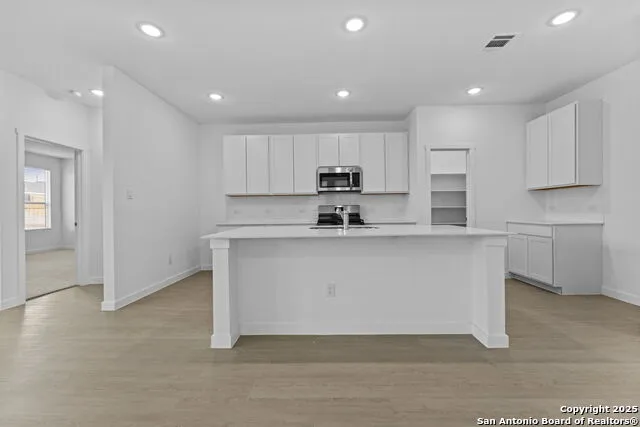 1205 Twisted Creek New Braunfels, TX 78130