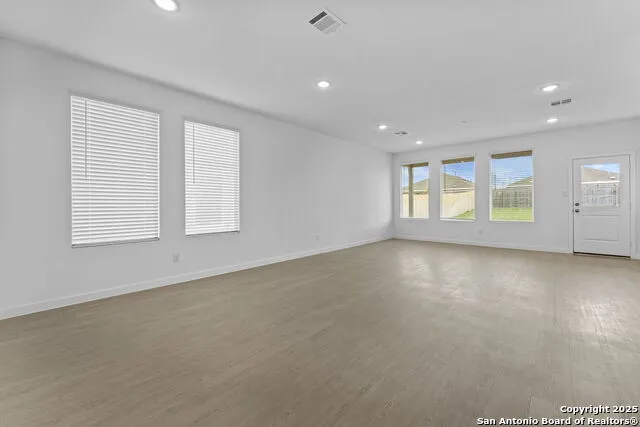 1205 Twisted Creek New Braunfels, TX 78130