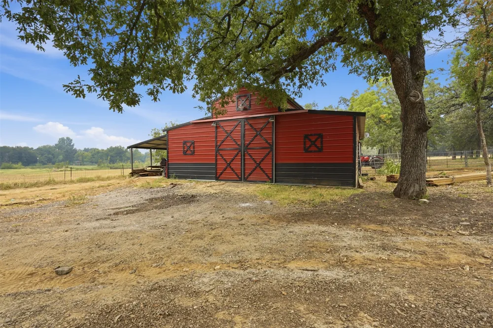 4917 County Road 707 Alvarado, TX 76009