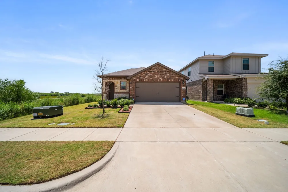 1501 Dilley Lane Forney, TX 75126