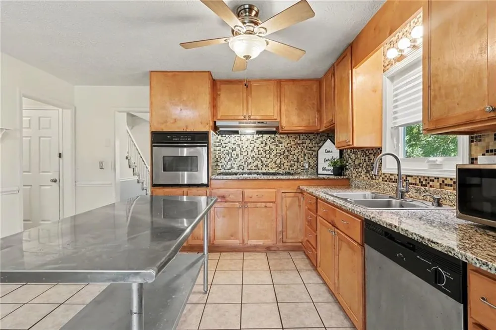 8922 Western Pines Drive Douglasville, GA 30134