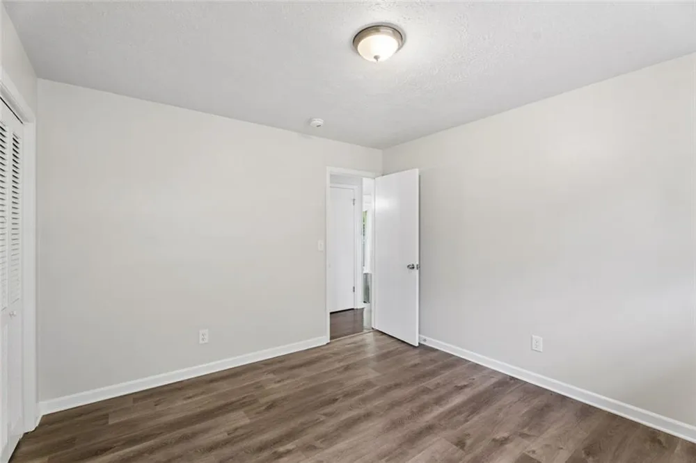 1209 Siesta Lane Acworth, GA 30102
