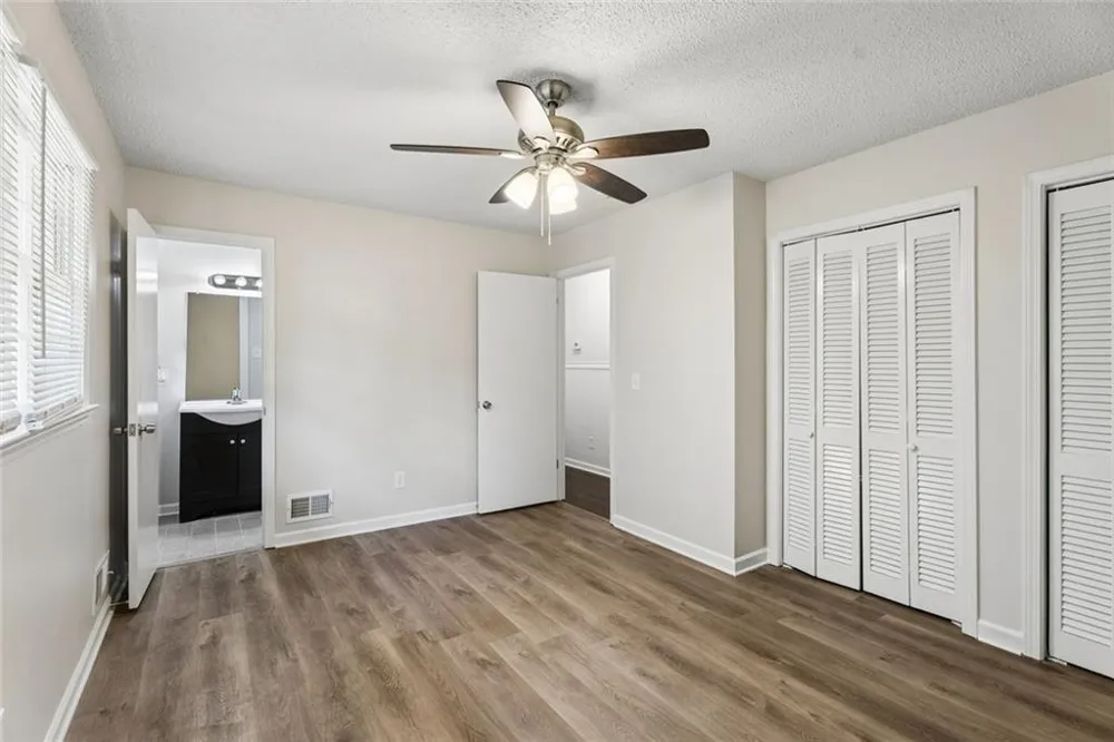1209 Siesta Lane Acworth, GA 30102