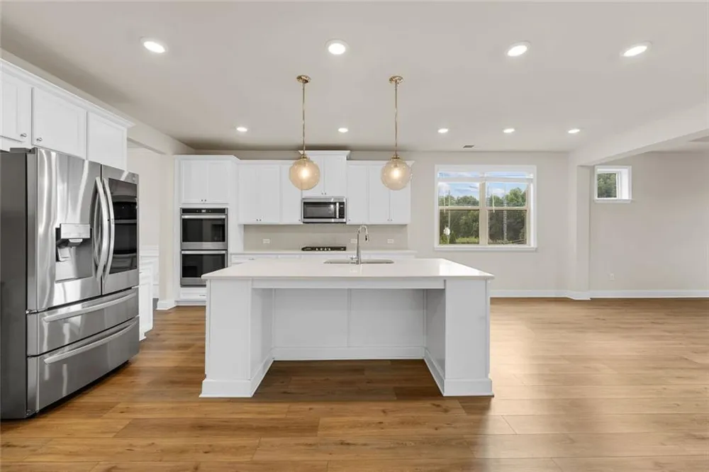 352 Chestnut Chase Hoschton, GA 30548