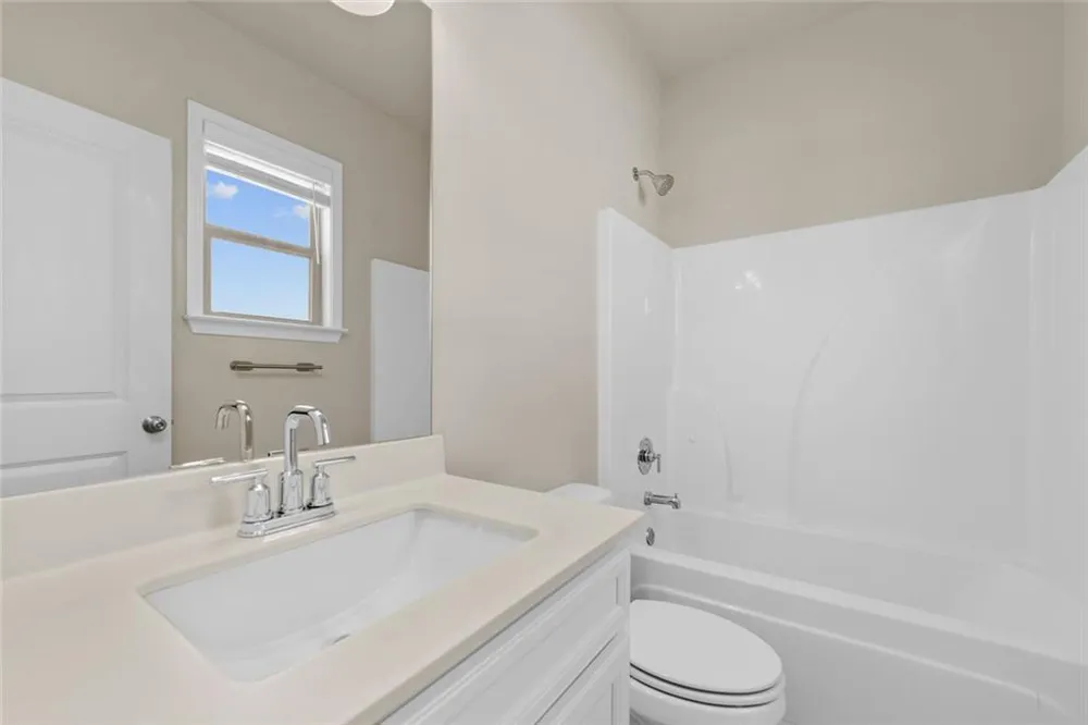 352 Chestnut Chase Hoschton, GA 30548