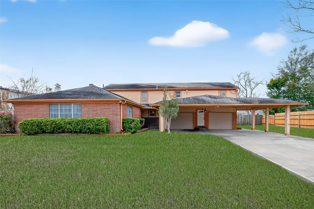 807 Ruth Street Baytown, TX 77520