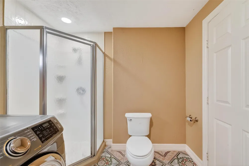 807 Ruth Street Baytown, TX 77520