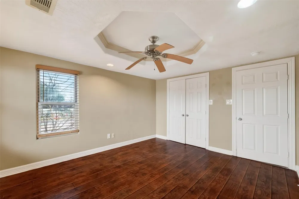 807 Ruth Street Baytown, TX 77520