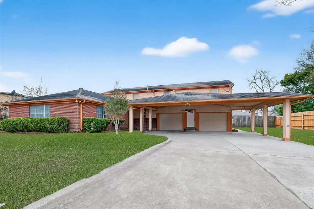 807 Ruth Street Baytown, TX 77520