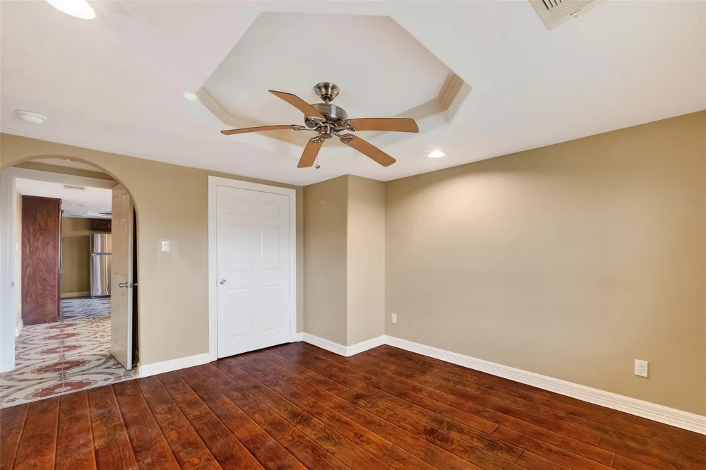 807 Ruth Street Baytown, TX 77520