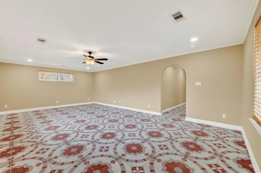 807 Ruth Street Baytown, TX 77520