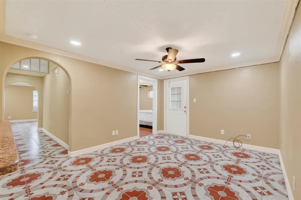 807 Ruth Street Baytown, TX 77520