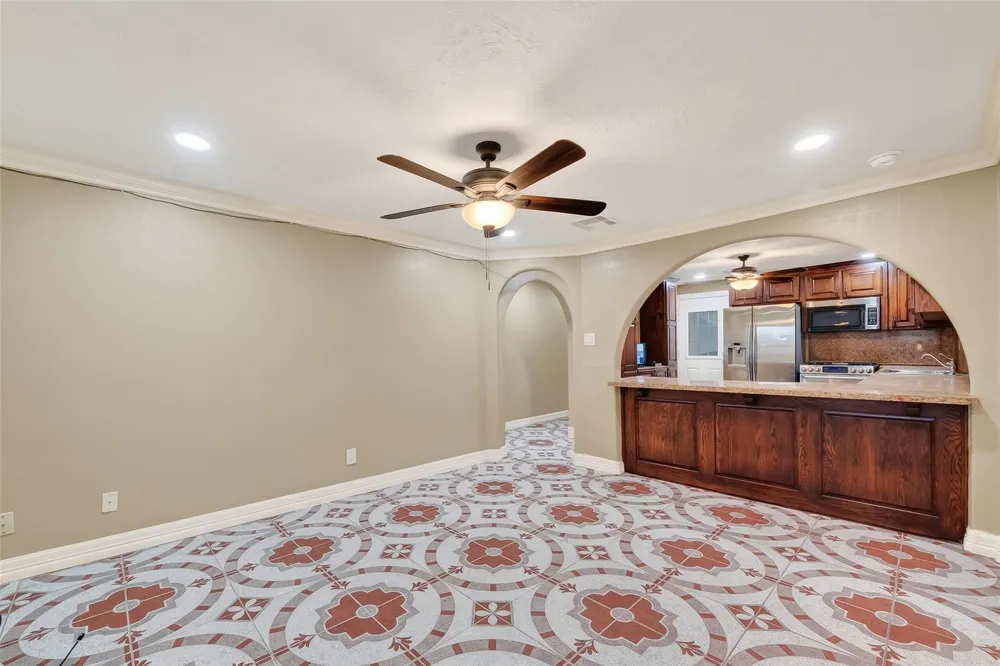 807 Ruth Street Baytown, TX 77520