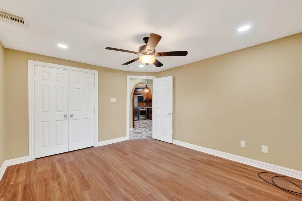 807 Ruth Street Baytown, TX 77520