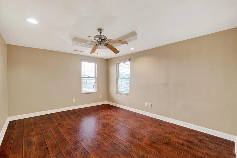 807 Ruth Street Baytown, TX 77520
