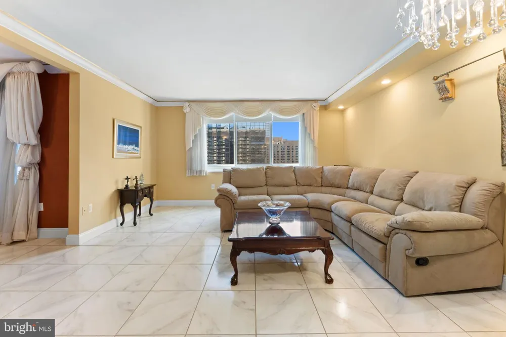 1901 JOHN F KENNEDY BOULEVARD #2409-10 Philadelphia, PA 19103