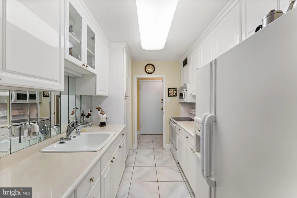 1901 JOHN F KENNEDY BOULEVARD #2409-10 Philadelphia, PA 19103