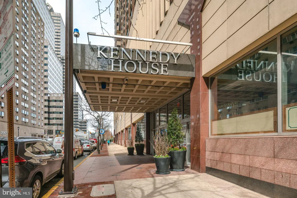 1901 JOHN F KENNEDY BOULEVARD #2409-10 Philadelphia, PA 19103