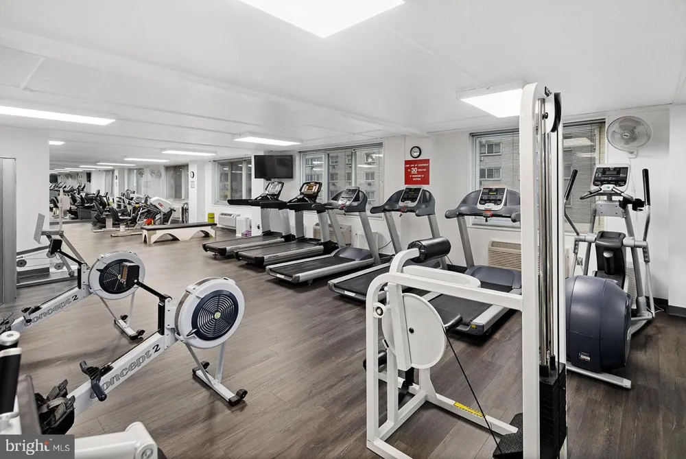 1901 JOHN F KENNEDY BOULEVARD #2409-10 Philadelphia, PA 19103