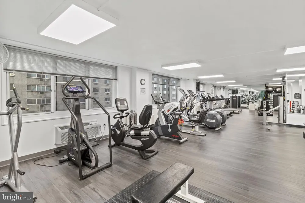 1901 JOHN F KENNEDY BOULEVARD #2409-10 Philadelphia, PA 19103