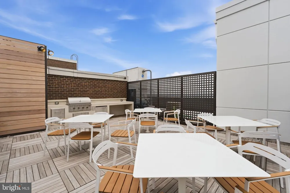 1901 JOHN F KENNEDY BOULEVARD #2409-10 Philadelphia, PA 19103