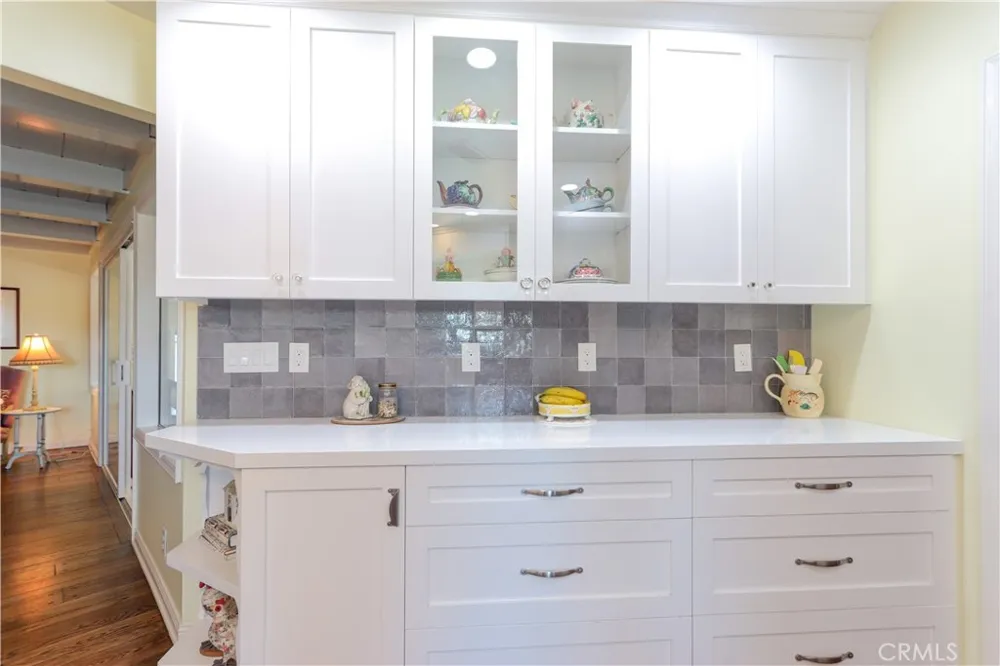 419 E Sunny Hills Fullerton, CA 92835