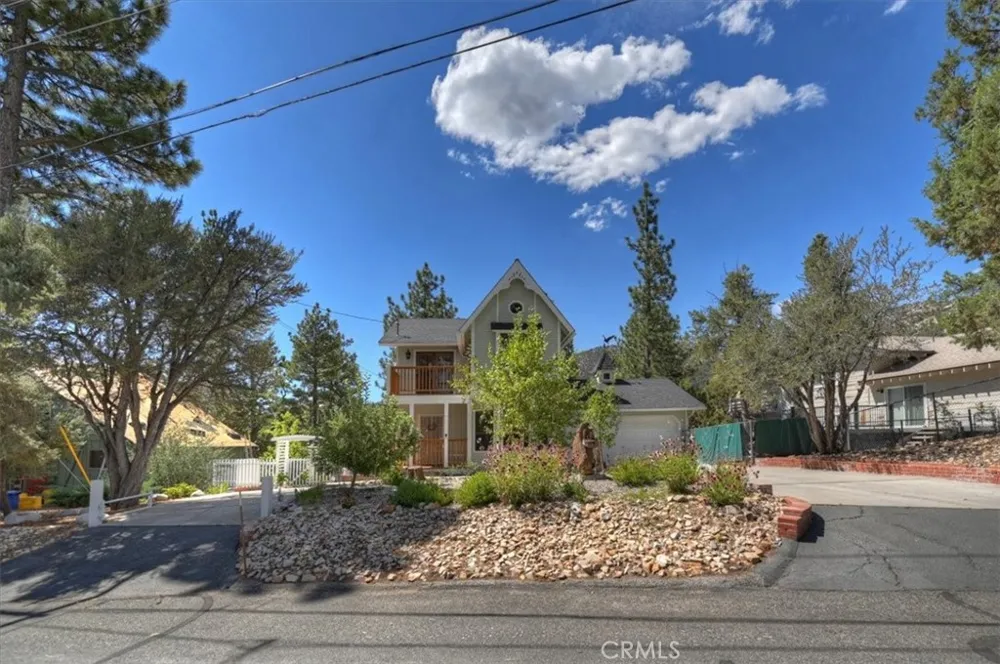 911 Panamint Mountain Big Bear City, CA 92314