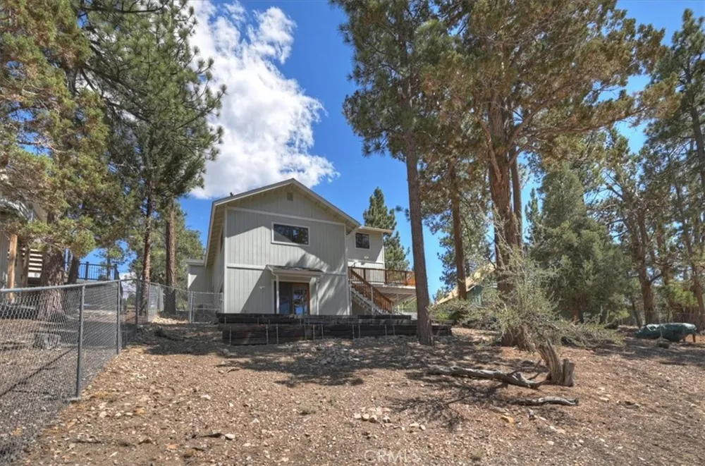 911 Panamint Mountain Big Bear City, CA 92314