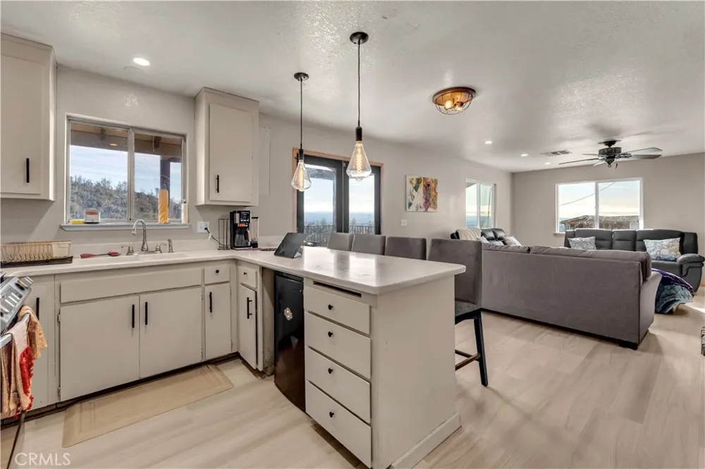 14091 Highview Trail Redding, CA 96003