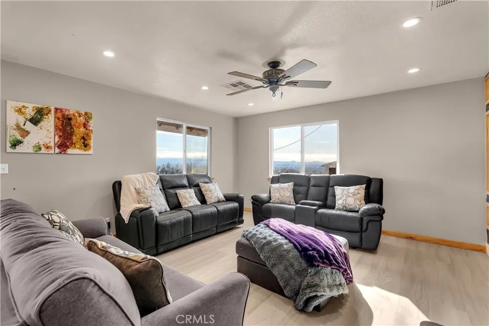 14091 Highview Trail Redding, CA 96003