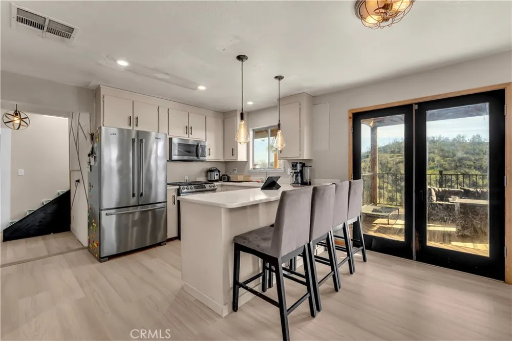 14091 Highview Trail Redding, CA 96003