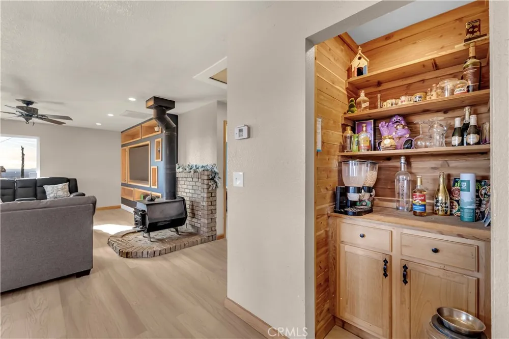 14091 Highview Trail Redding, CA 96003