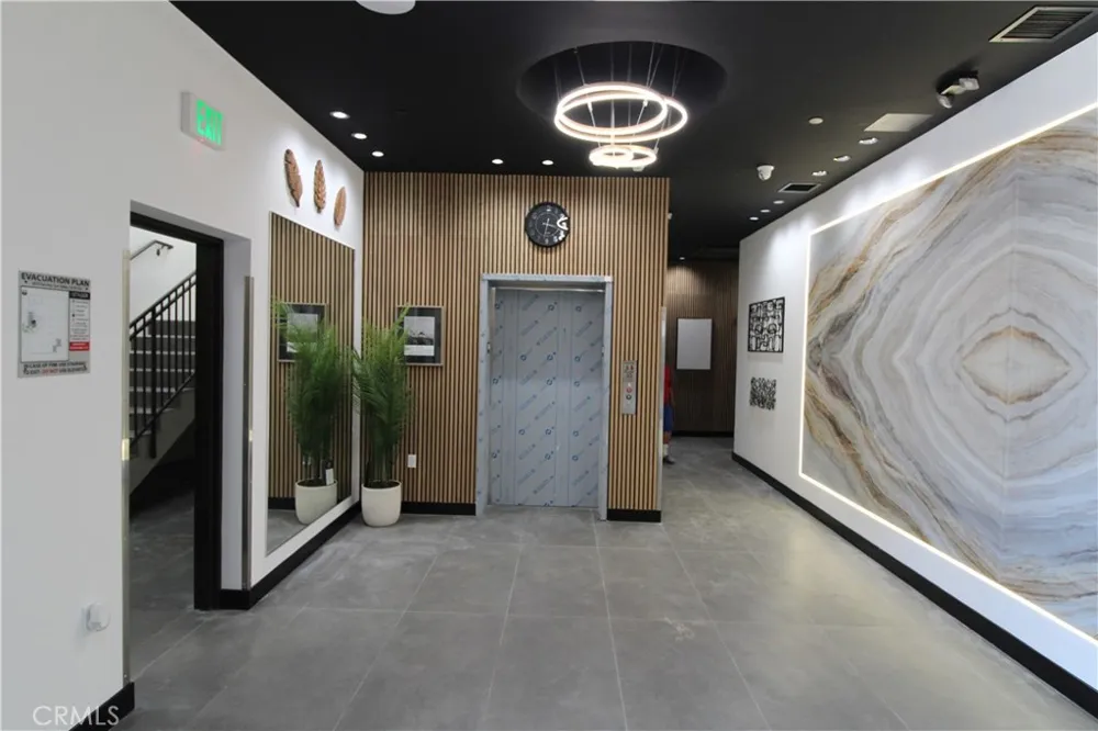 8016 Fair #210 Sun Valley, CA 91352