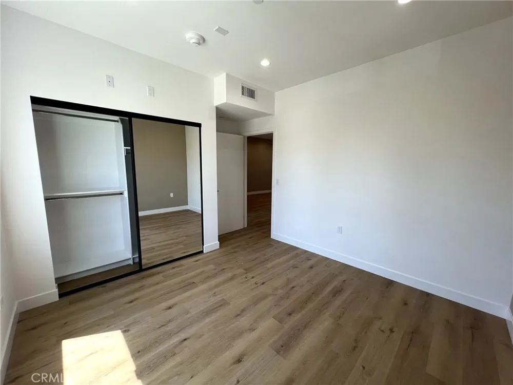 8016 Fair #210 Sun Valley, CA 91352
